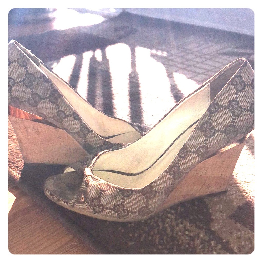 Tan and brown Wedges , size 6